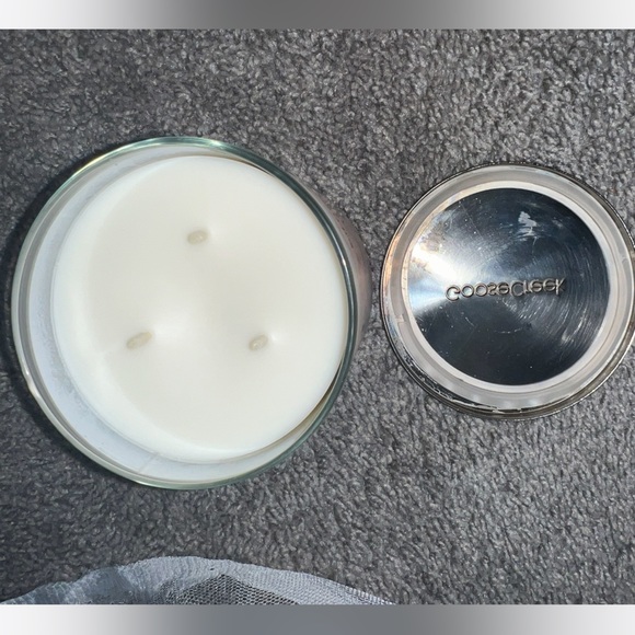 $15 STRAWBERRY SHORTCAKE CANDLE. NEW. $15 WHEN BUNDLED WITH 3 OR MORE ITEMS - Picture 5 of 6